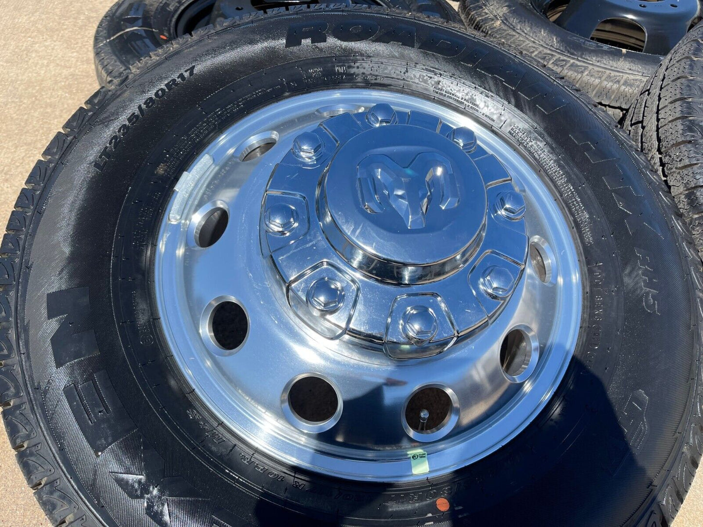 17" Dodge Ram 3500 Dually Laramie 8x200 wheels rims 2701 2702 OEM 2024 2025 NEW