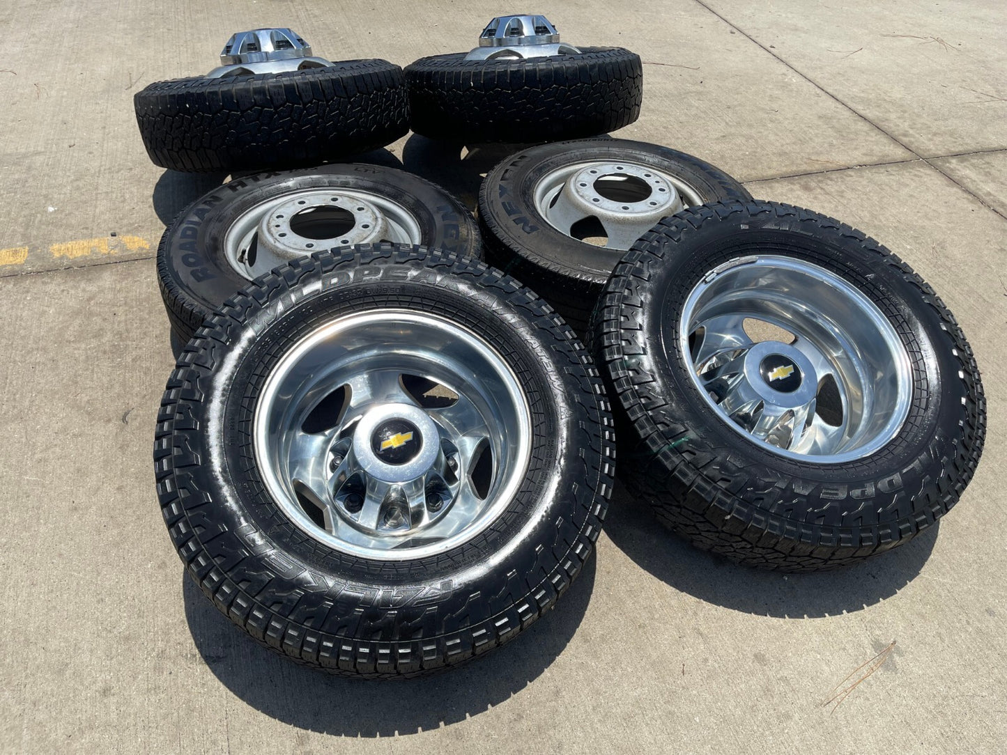 17" Chevy Silverado GMC Sierra 3500 Dually rims wheels OEM 5519 5520 8094