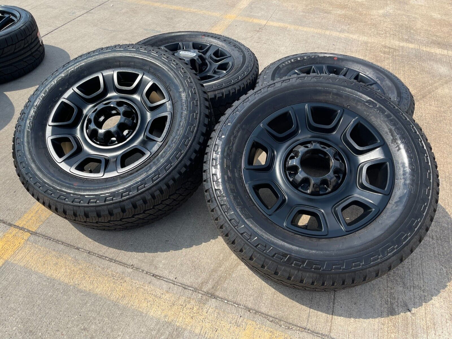 20" Ford F-250 F-350 OEM Lariat Platinum wheels rims 10486 tires 2024 2025 NEW