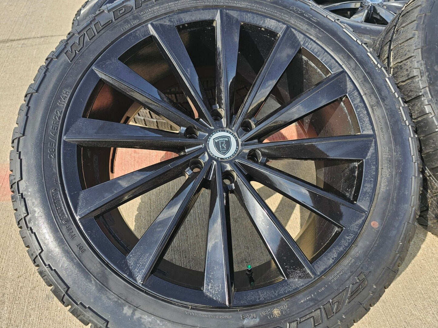 22x9.5 BORGHINI WHEEL B99-M Chevy Silverado RAM 1500 wheels rims 6x139 6x5.5