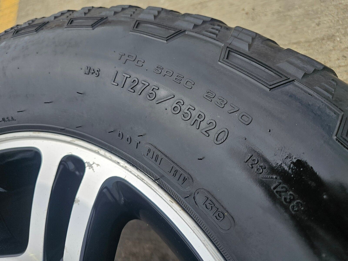 20" Ford F-250 OEM 3951 3845 rim wheel tire spare GOODYEAR