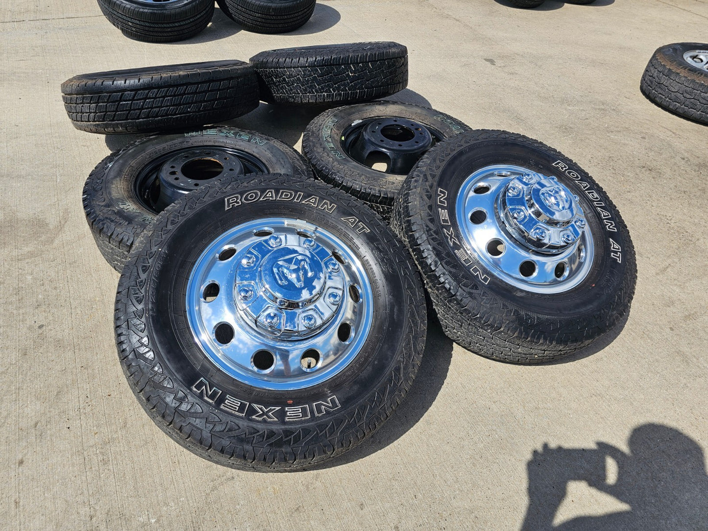 17" Dodge Ram 3500 Dually Laramie 8x200 wheels rims 2701 2702 OEM 2023 2024 2025