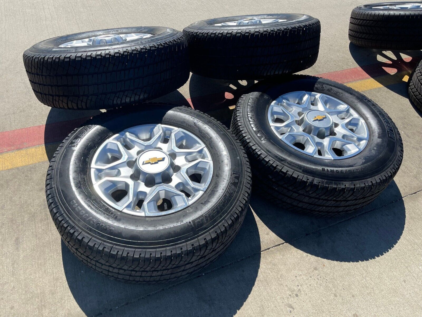 18" Chevy Silverado 2500 3500 OEM 5959 wheels rims 2021 2022 2023 2024 2025