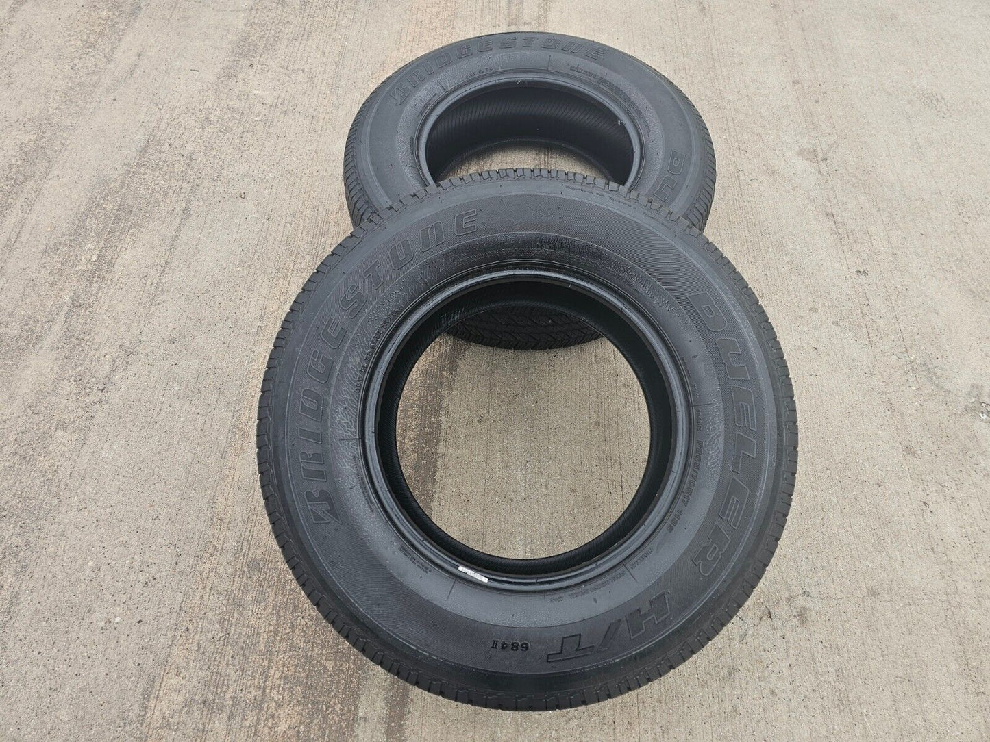 265/70/17 Bridgestone Dueler H/T 684 II tire spare 113S