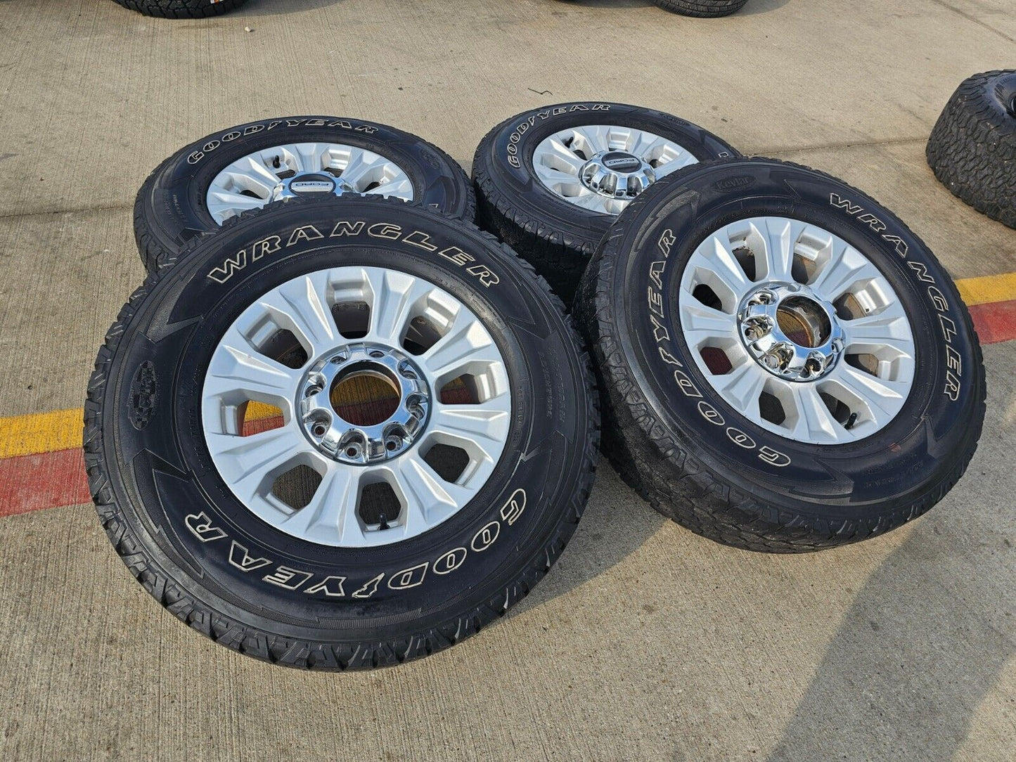 18" Ford F-250 F-350 OEM Lariat 10097 rims wheels 2021 2022 2023 2024 2025