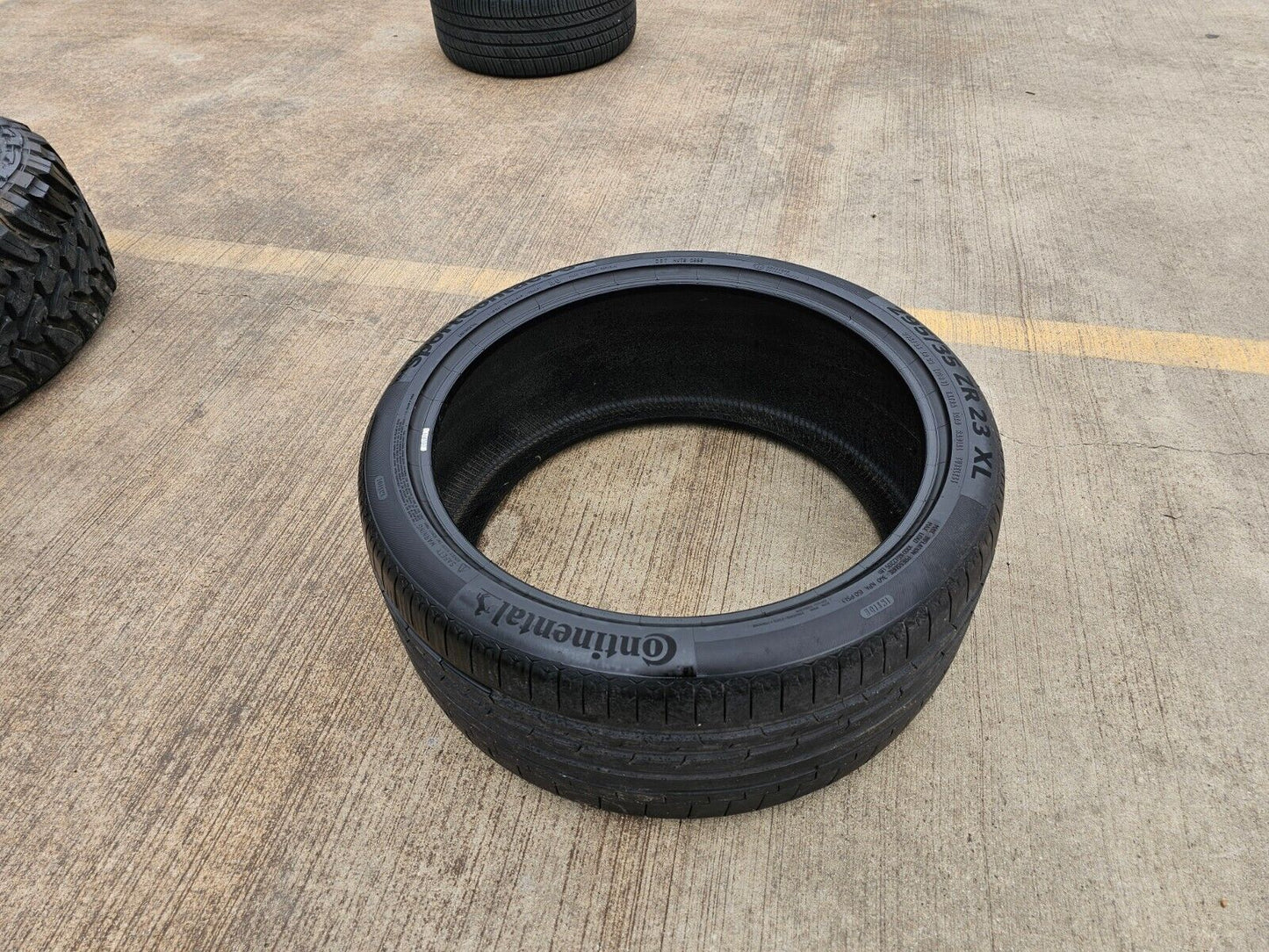 (1) 295/35/23 Continental Sport Contact 6 tire XL 108Y AO Audi RSQ8