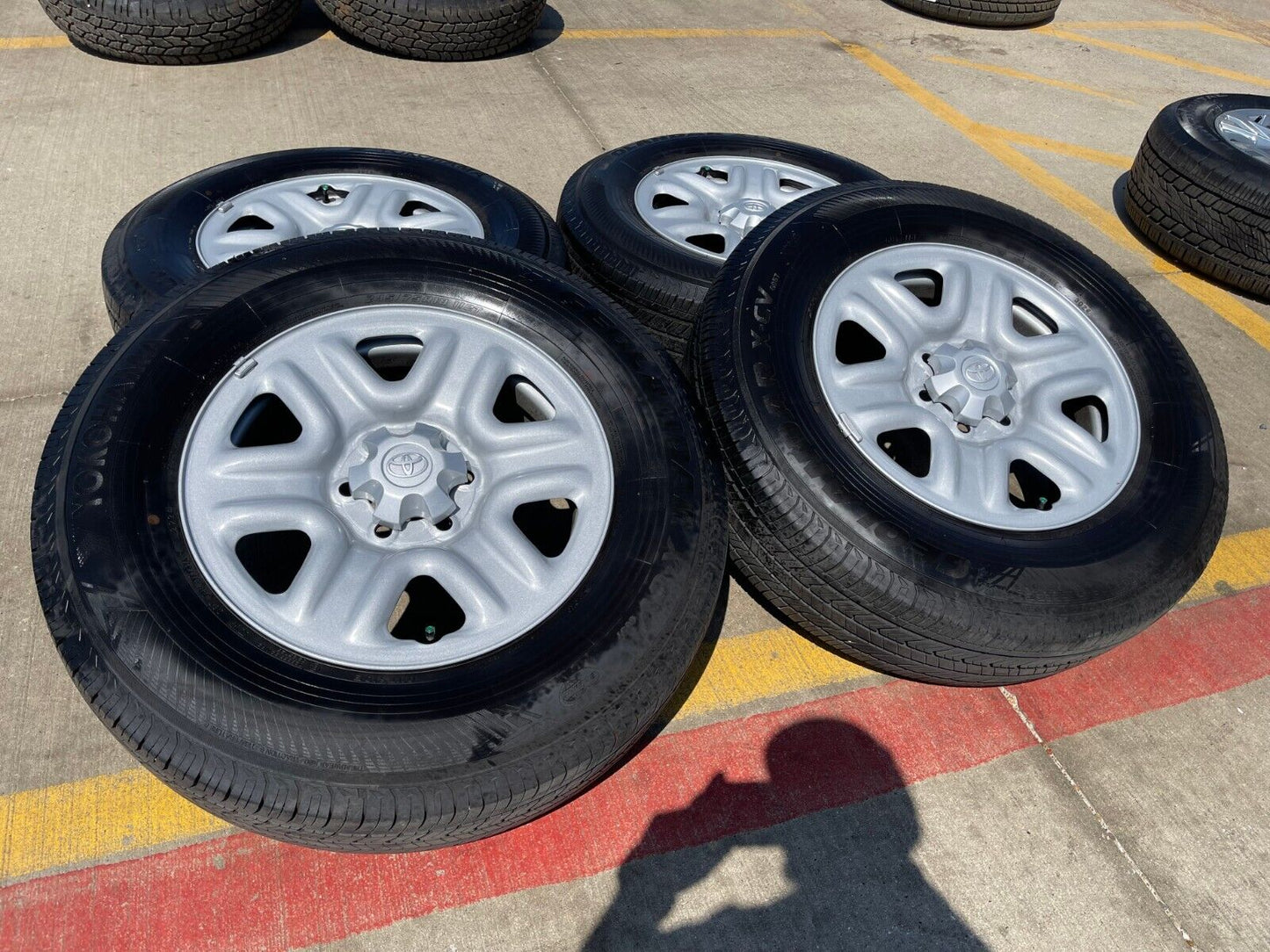 18" Toyota Tundra TSS TRD OEM wheels rims Sequoia LX600 99083 2023 2024 2025 NEW