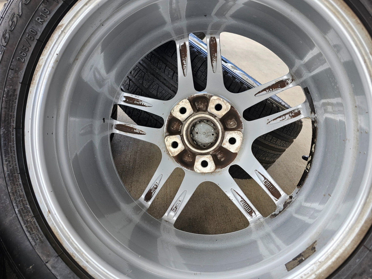 19" Porsche Cayenne OEM 67404 wheels rims tires PIRELLI