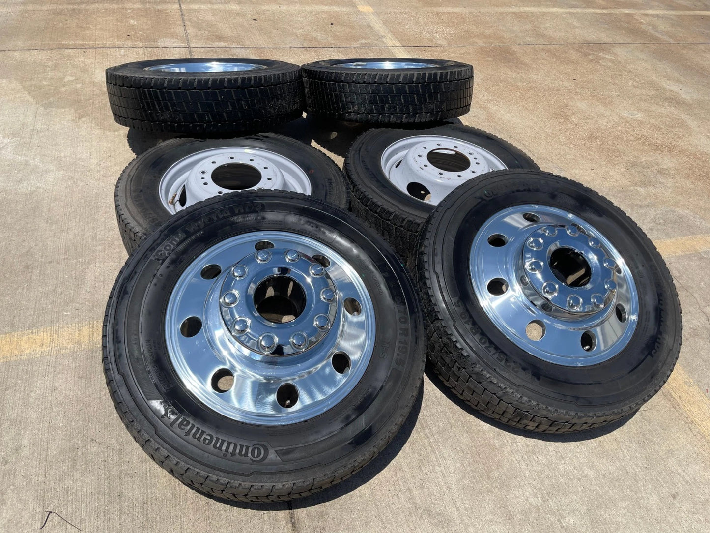 19.5" Ford F-450 Dually F-550 rims wheels RAM 4500 OEM 10x225 CONTINENTAL HD3