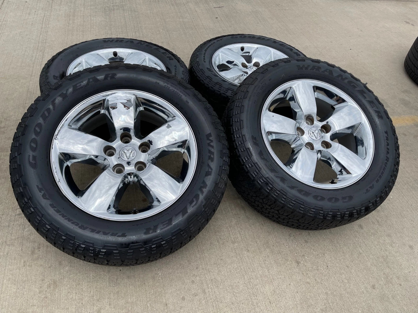 (4) 20" Dodge Ram 1500 OEM wheels rims chrome tires 2495