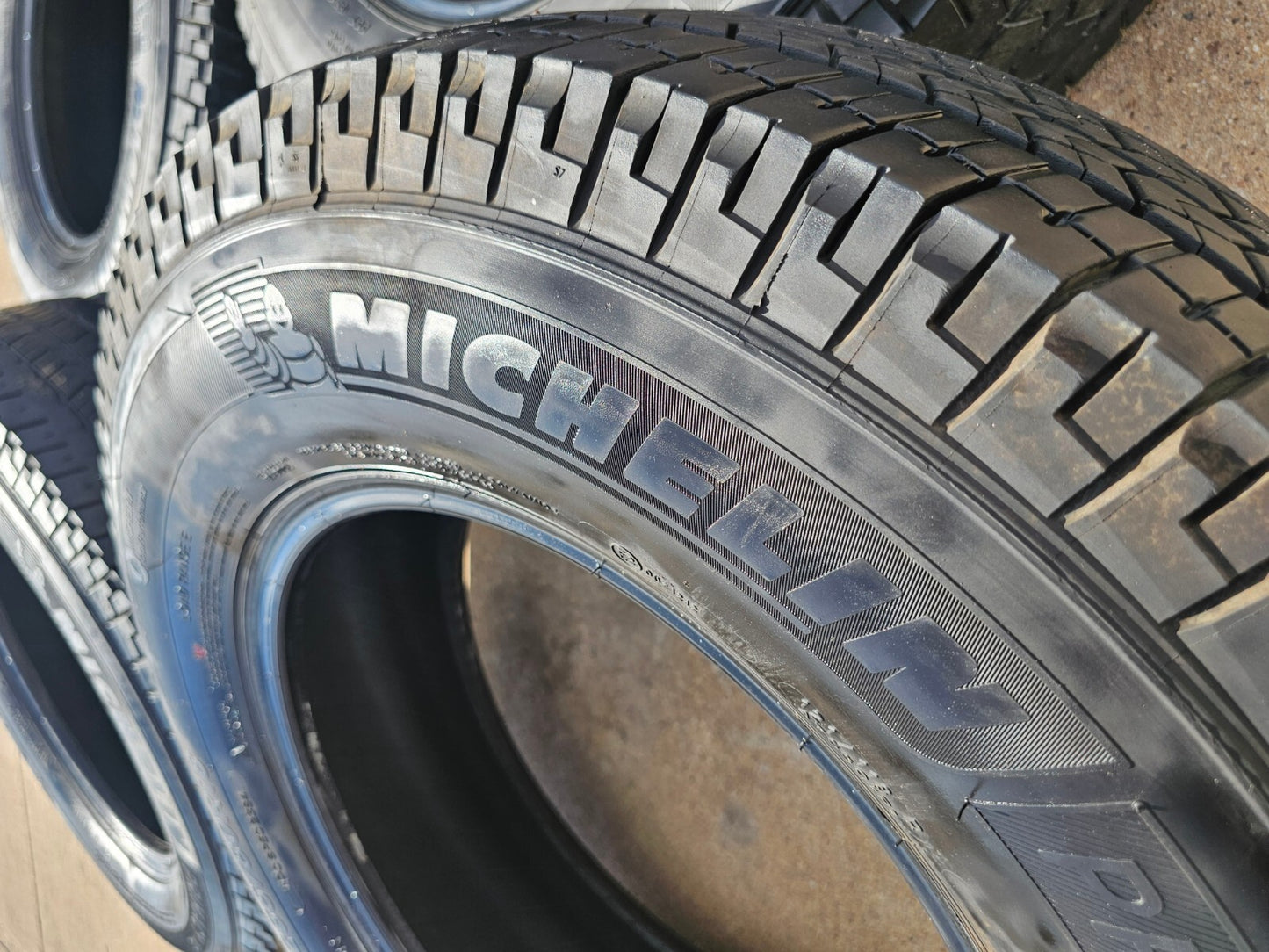 (6) 235/80/18 Michelin Primacy XC tires LT 10 ply load range E 235/80r18