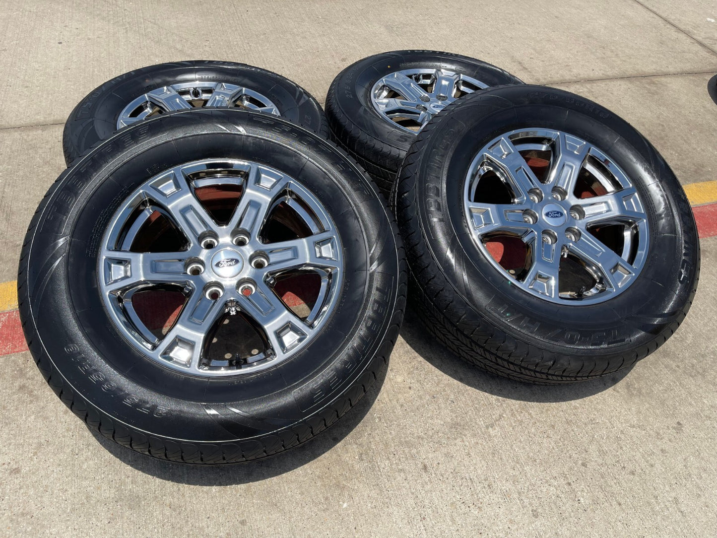 18" Ford F-150 Expedition OEM chrome rims wheels tires