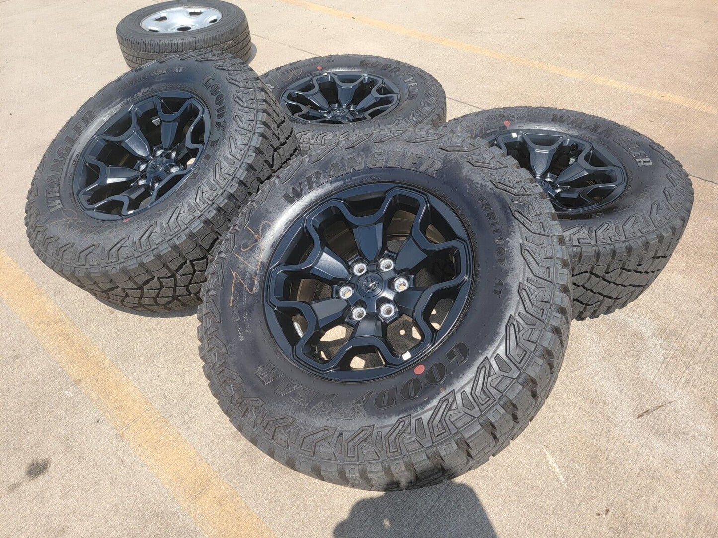 18" Dodge Ram 1500 TRX Black OEM 66002 wheels rims 33" tires 2022 2023 2024 NEW