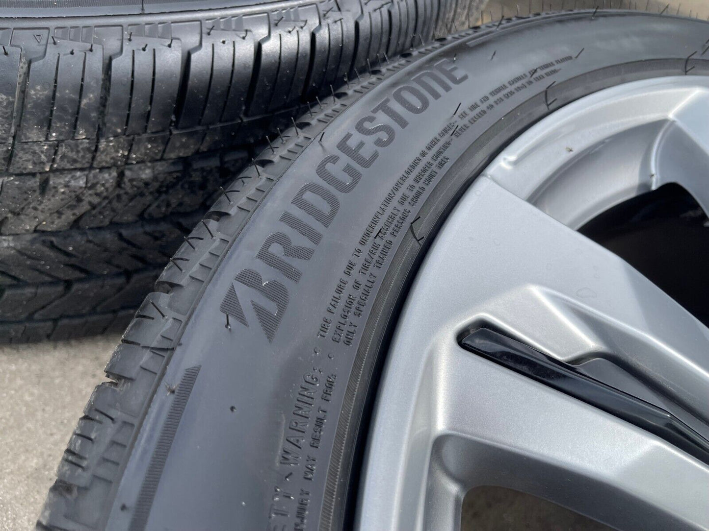 24" Cadillac Escalade V OEM wheels rims tires 2022 2023 2024 2025 2026 NEW