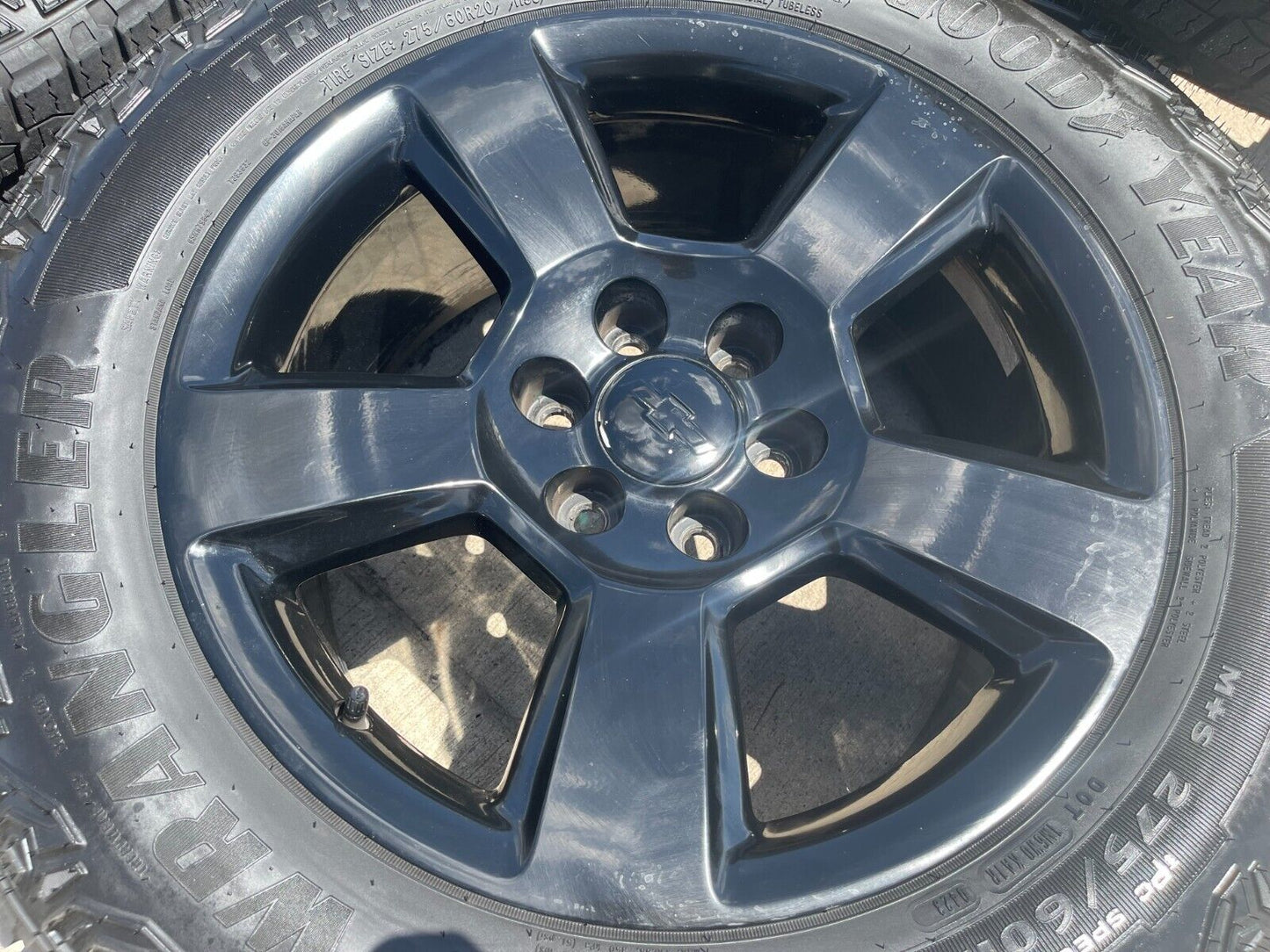 20" Chevy Tahoe 2020 Black Z71 OEM wheels rims 2017 2018 2019 2020 2021 2022
