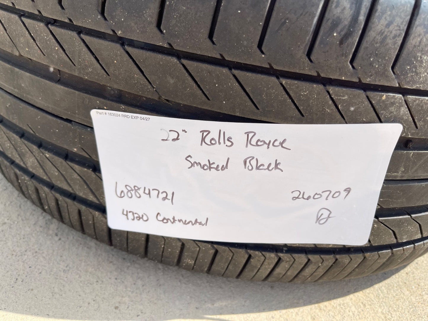 22" Rolls Royce Cullinan SHADOW OEM black wheels rims 5x112 tires