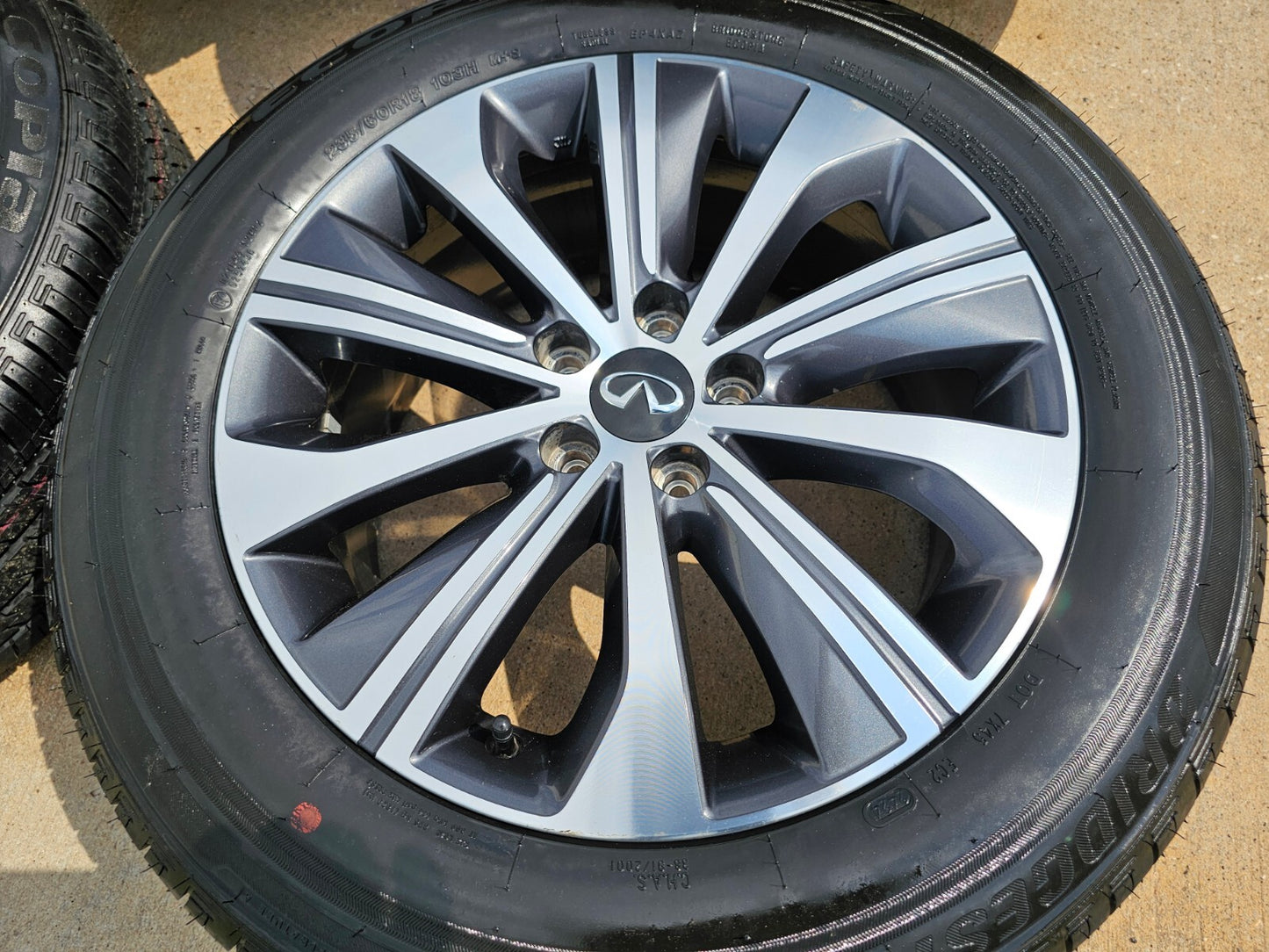 18" Infiniti QX60 OEM Pathfinder wheels rims 2022 2023 2024 2025 2026 NEW