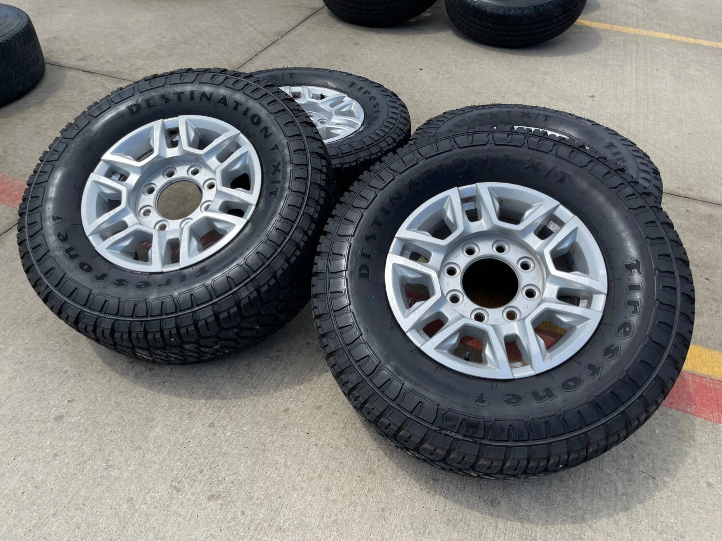 17" Chevy Silverado GMC Sierra 2500 OEM 5948 wheels rims FIRESTONE X/T 33"