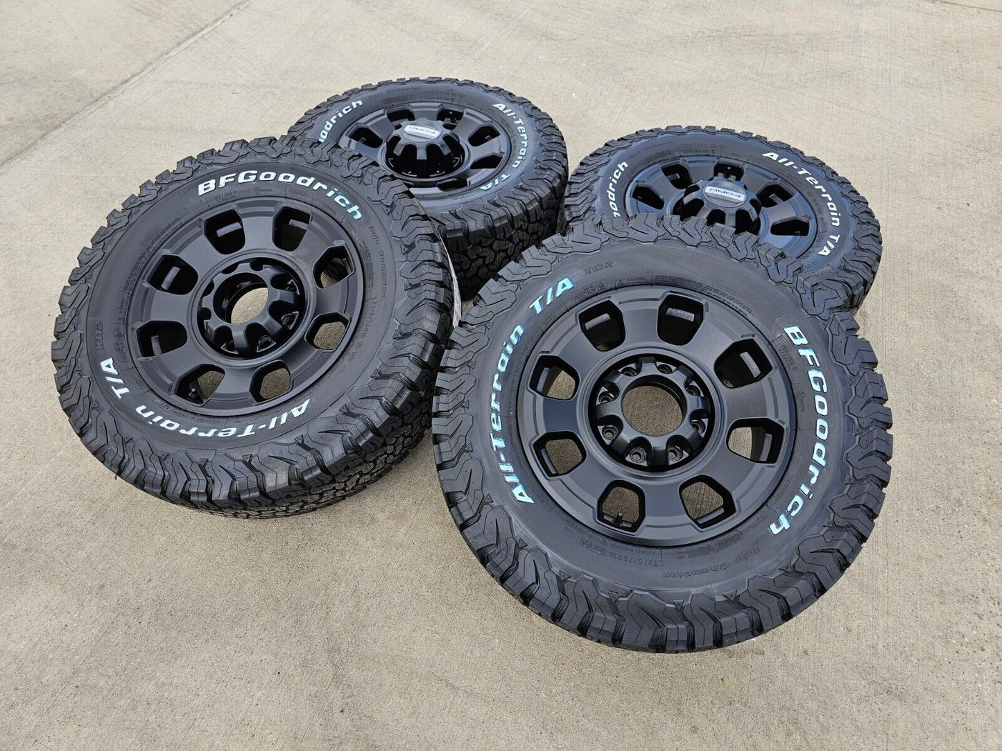 18" Ford F-250 F-350 OEM TREMOR rims wheels 10482 BFG 33" tires 2024 2025 NEW