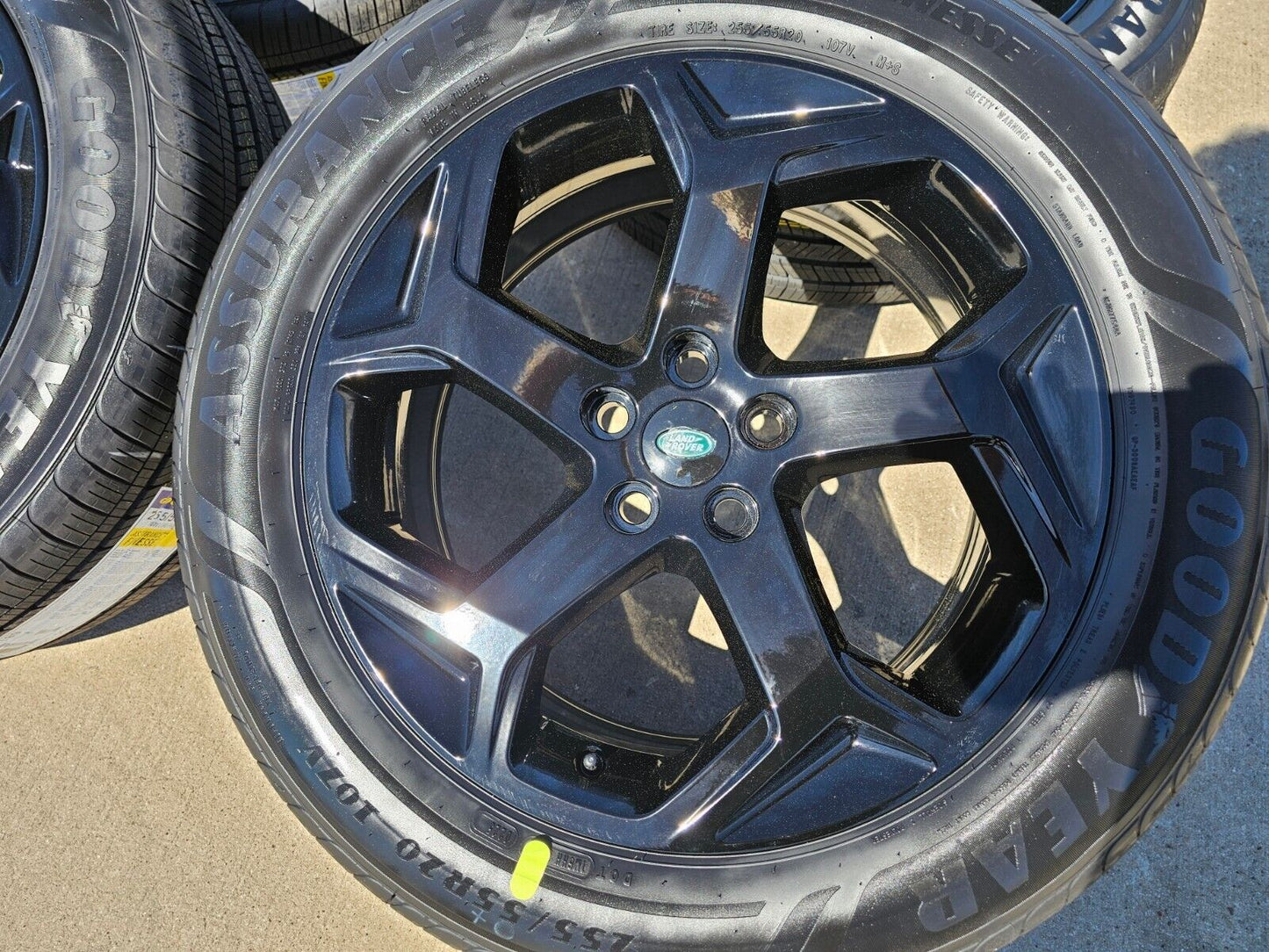 20" Range Land Rover OEM 72310 black wheels rims tires NEW