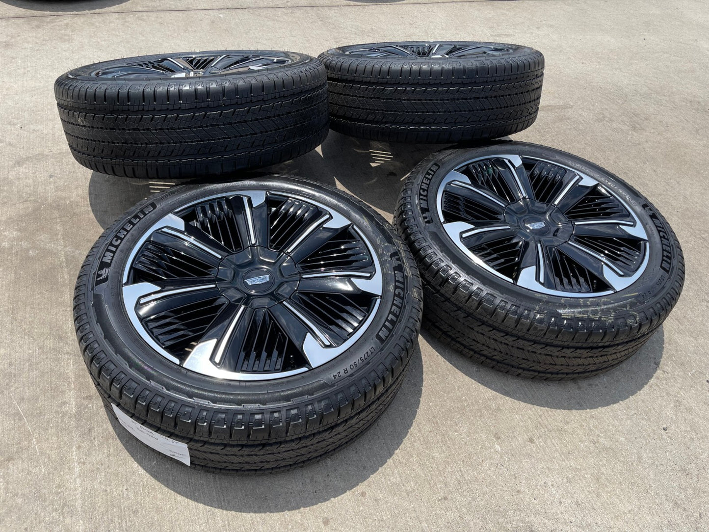 24" Cadillac Escalade IQ PLATINUM EV OEM 8x165 wheels rims Hummer 2500 2025 NEW