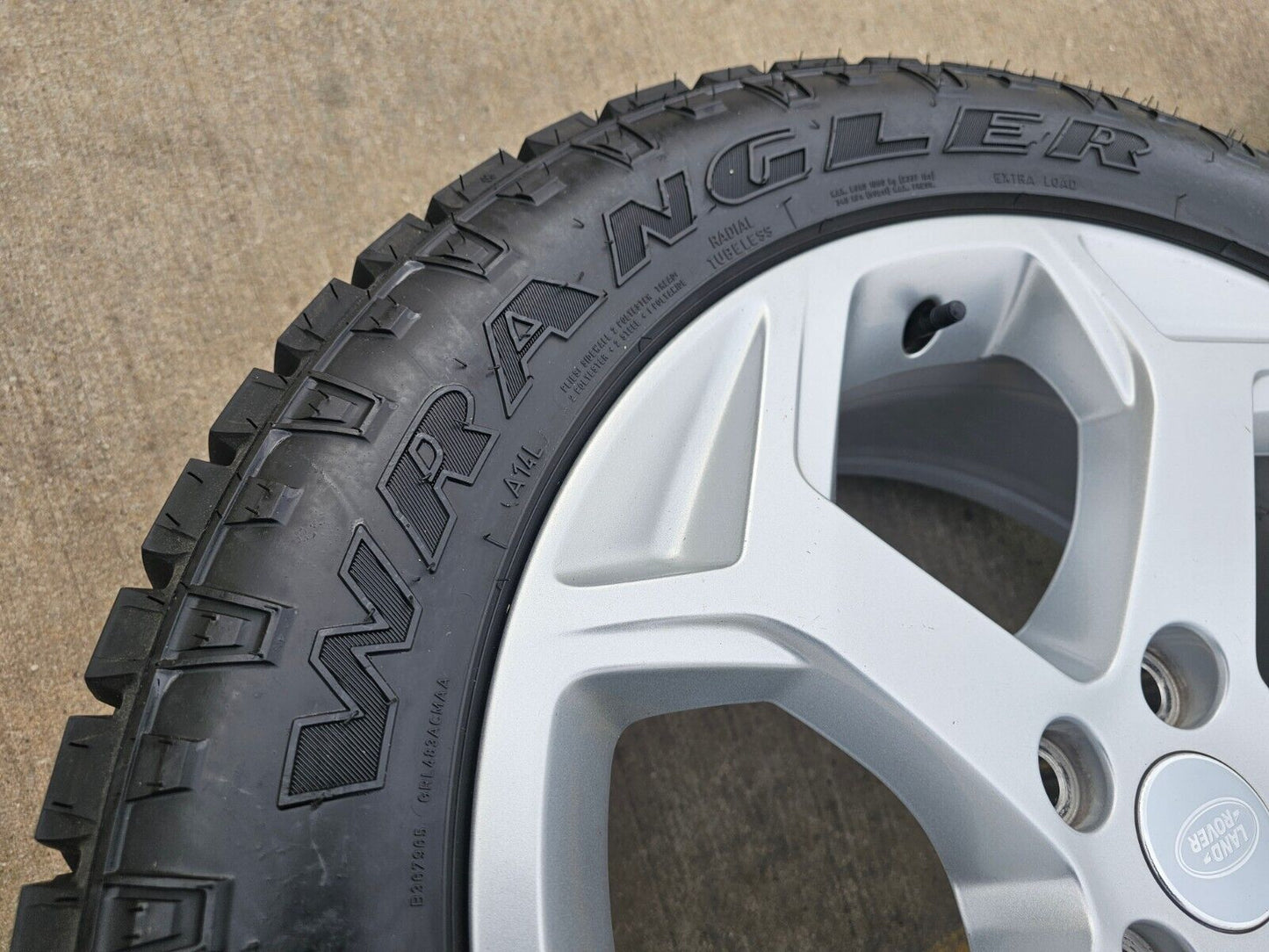 20" Range Land Rover OEM 72310 wheels rims A/T tires DURATRAC