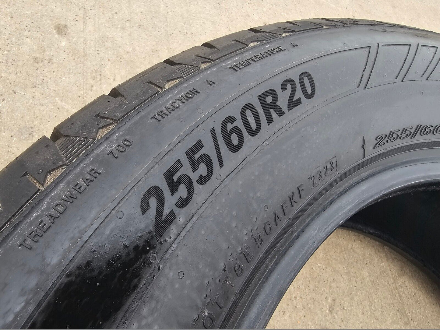 (1) 255/60/20 Nexen Roadian H/TX2 tire Jeep Mopar NEW