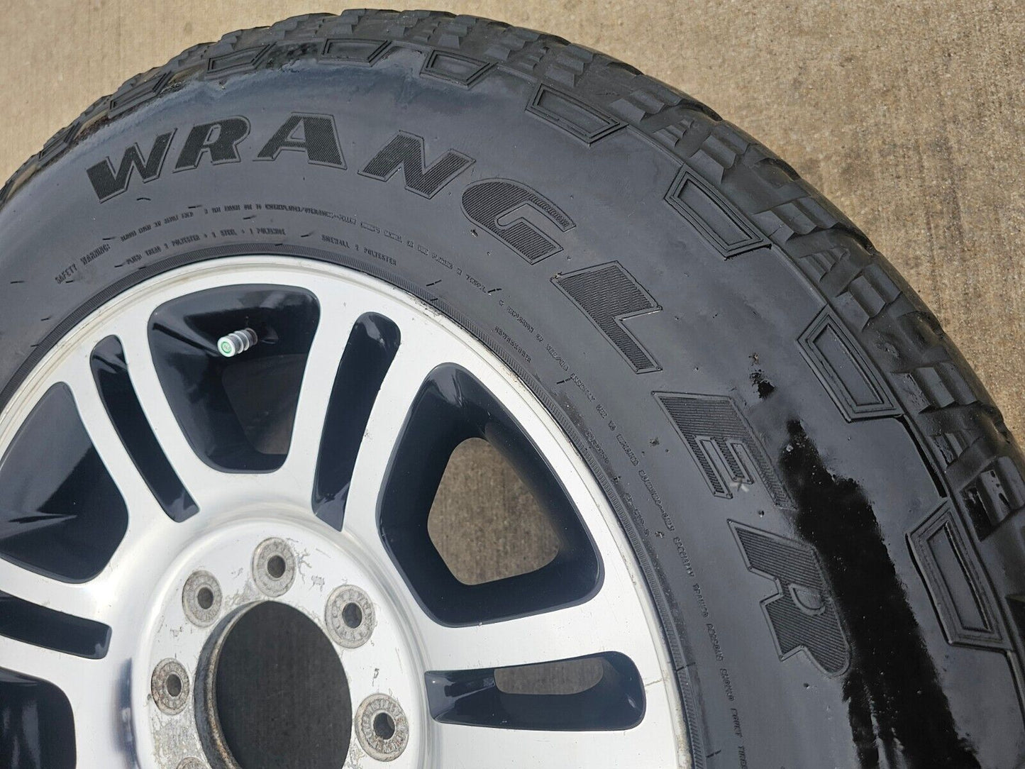 20" Ford F-250 OEM 3951 3845 rim wheel tire spare GOODYEAR