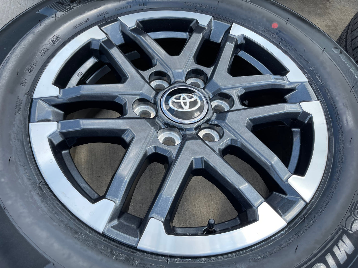 18" Toyota Tacoma 4Runner LIMITED OEM wheels rims tires 2024 2025 2026 NEW