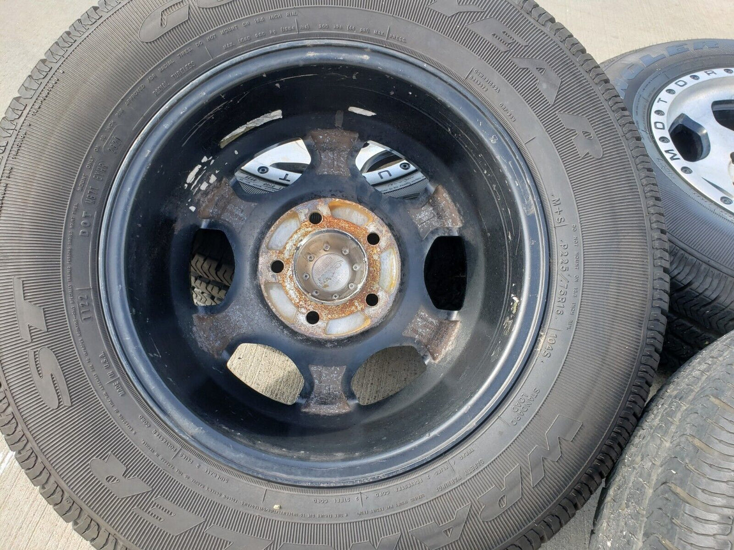 16x7 Ultra Motorsports Type 175 Jeep Wrangler wheels rims tires 5x5 5x127