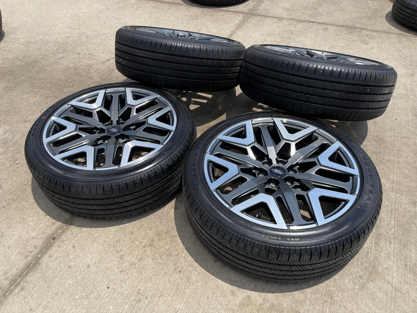 24" Ford F-150 LIMITED Plus OEM rims wheels Expedition 2024 2025 2026 NEW
