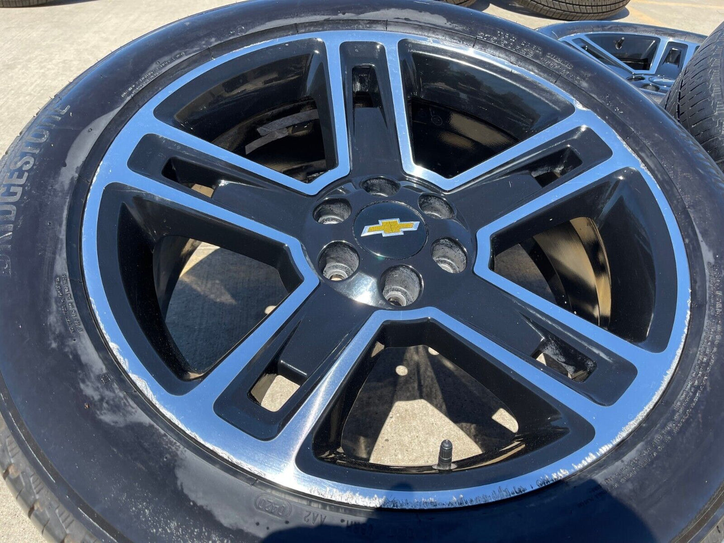 22" Chevy Tahoe GMC Yukon Sierra OEM Replica wheels rims Silverado 5664 Escalade