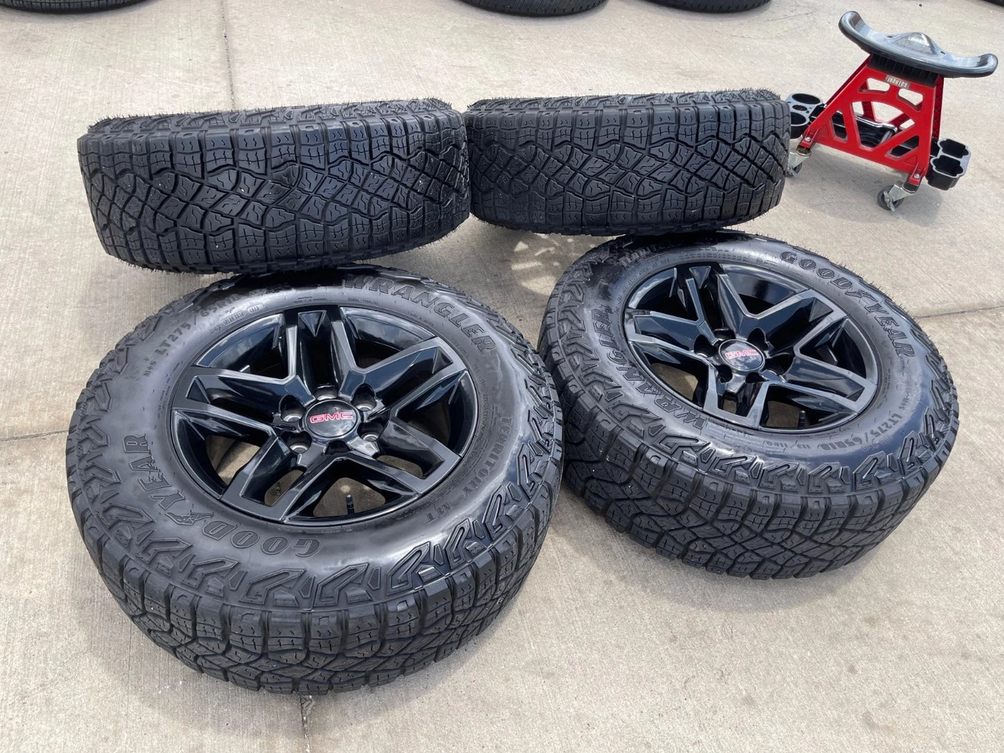 18" Chevy Silverado Tahoe Z71 ZR2 OEM 5911 wheels rims 2023 2024 2025 2026