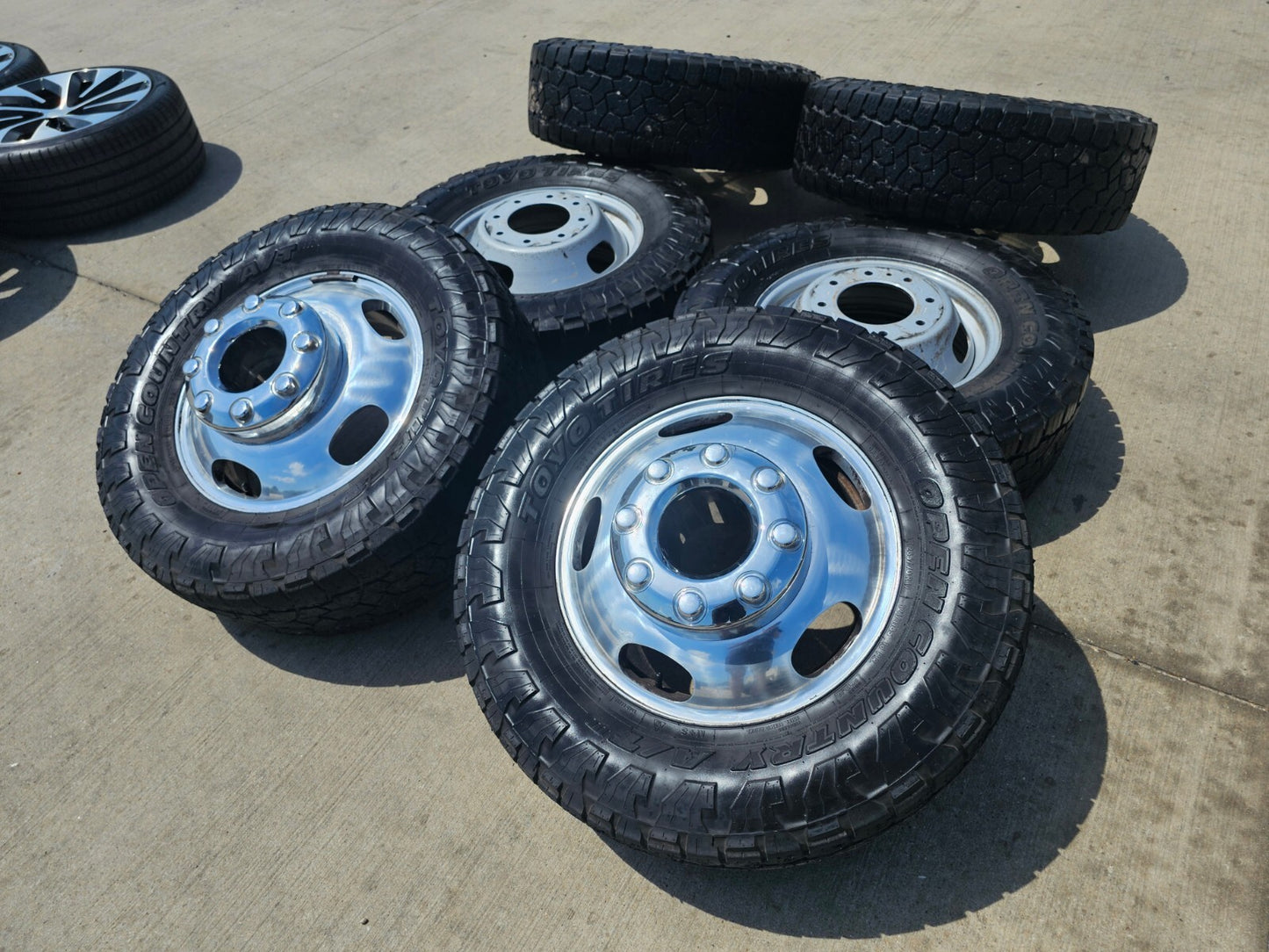 17" Ford F-350 Dually OEM rims wheels 3618 3619 99016 tires TOYO A/T3