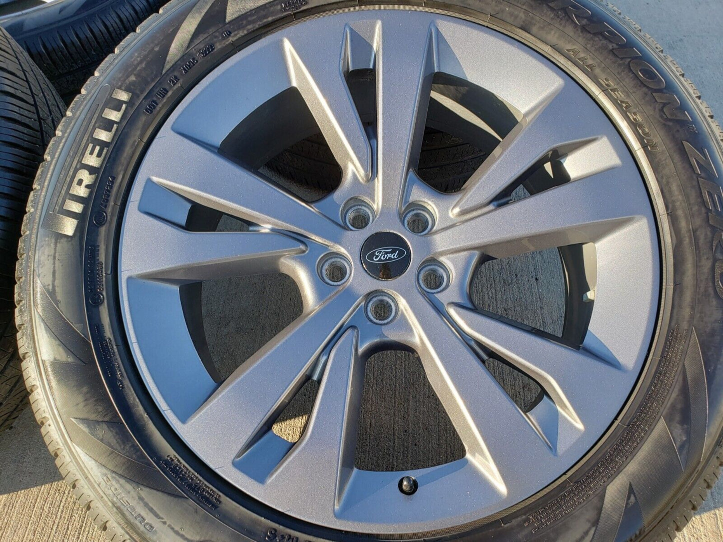 20" Ford Explorer Limited OEM rims wheels 10267 Lincoln Aviator 2022 2023 2024