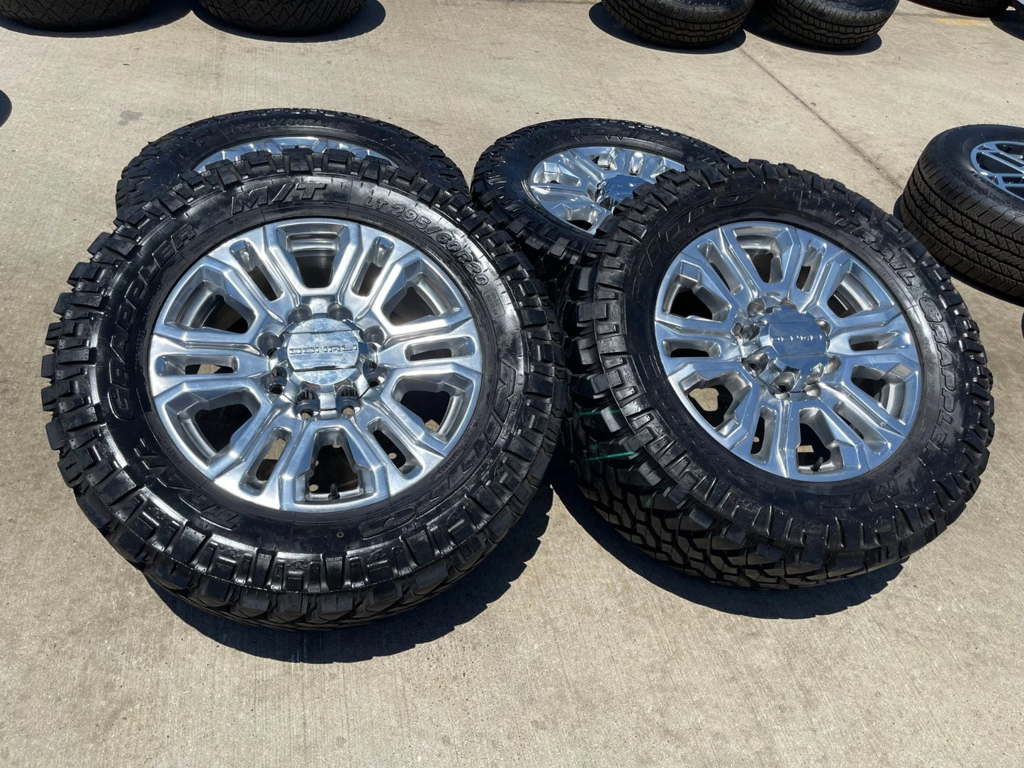 20" GMC Sierra Denali 2500 3500 OEM 5957 wheels rims 2022 2023 2024 2025 NITTO