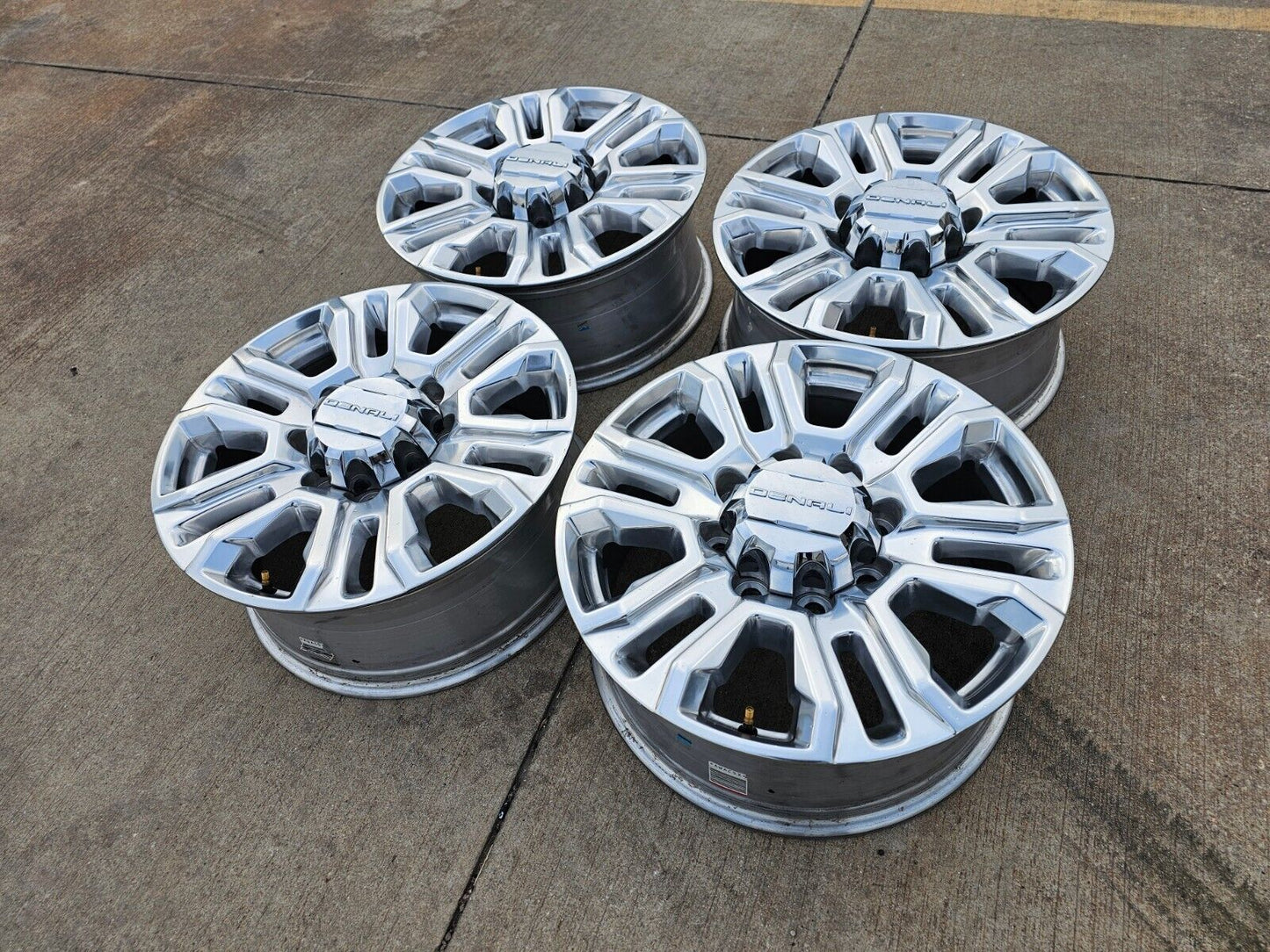 20" GMC Sierra Denali 2500 3500 OEM 5957 rims wheels 2021 2022 2023 2024 2025