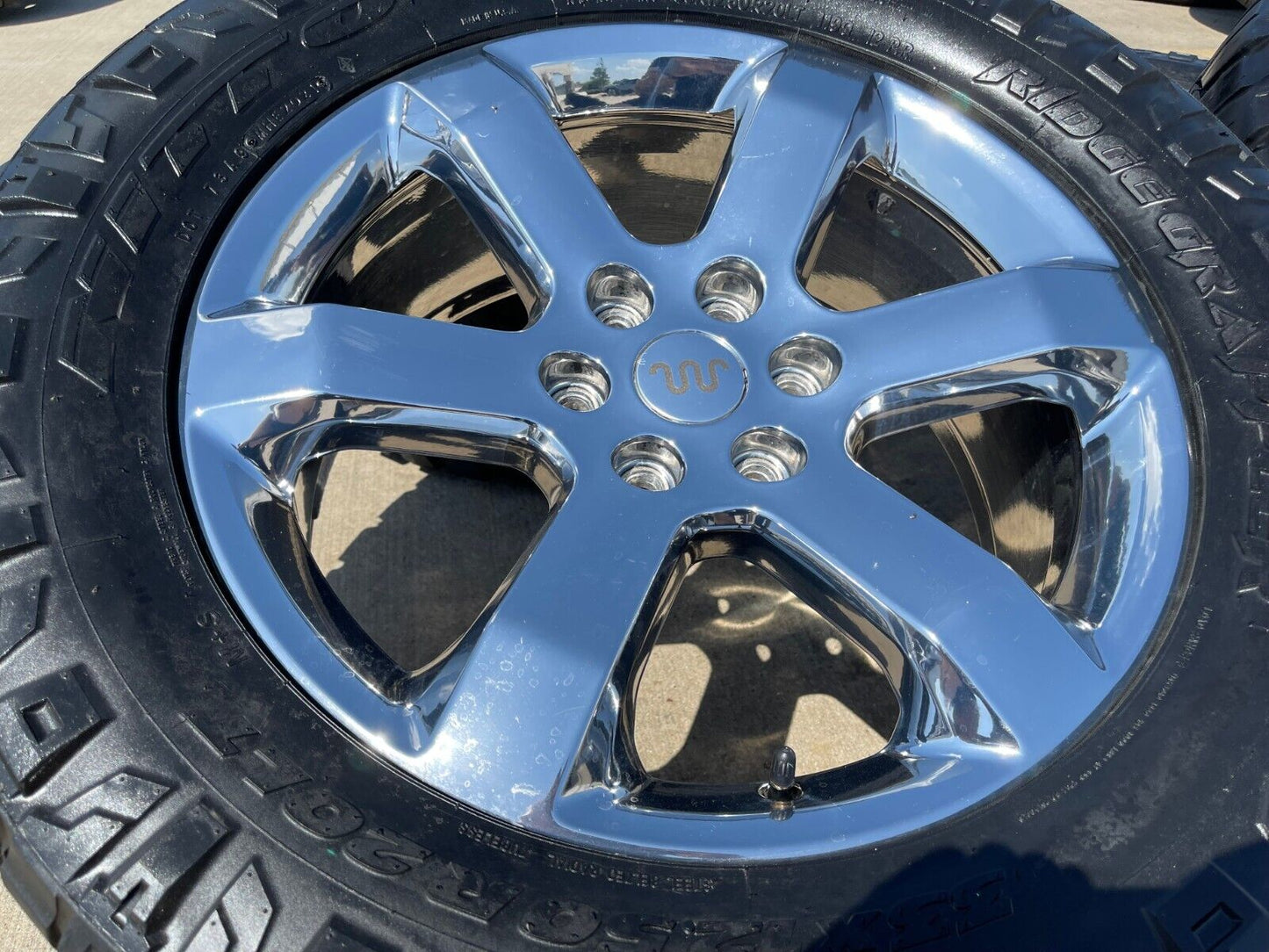 20" Ford F-150 OEM rims wheels CHROME 10347 Expedition tires 33"