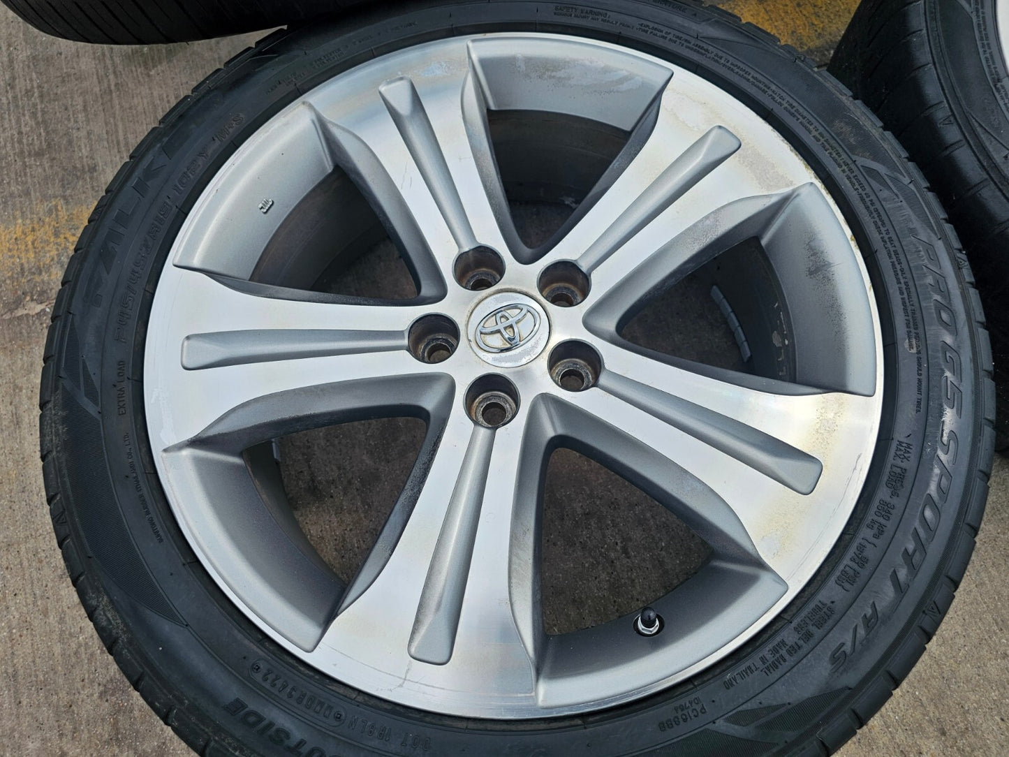 19" Toyota Highlander Rav4 XLE OEM 69536 Camry Avalon wheels rims