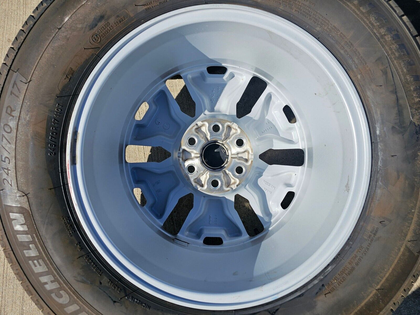 17" Nissan Frontier OEM Desert Runner 62832 wheels rims 2023 2024 2025 NEW