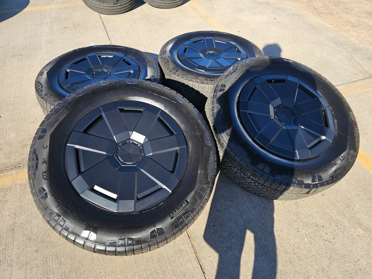 (1) 20" Tesla Cyber Truck OEM black wheelsrim tire 2024 2025 Cybertruck NEW
