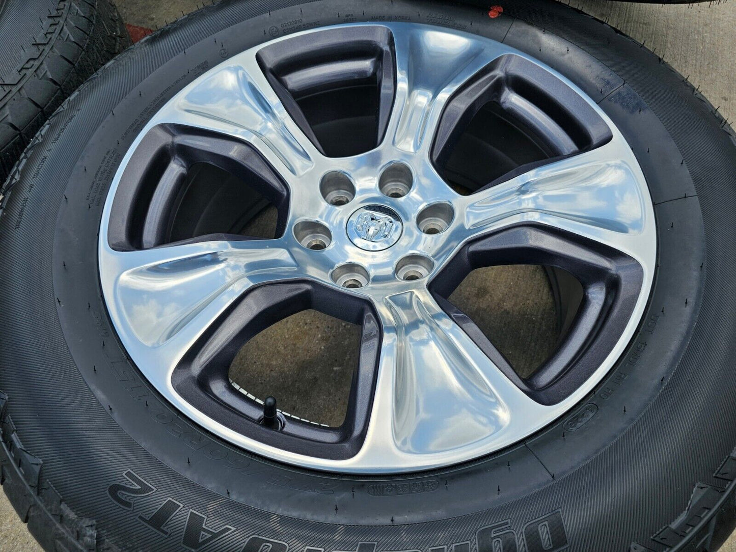 20" Dodge Ram 1500 OEM Laramie wheels rims 2674 tires 2022 2023 2024 2025 NEW