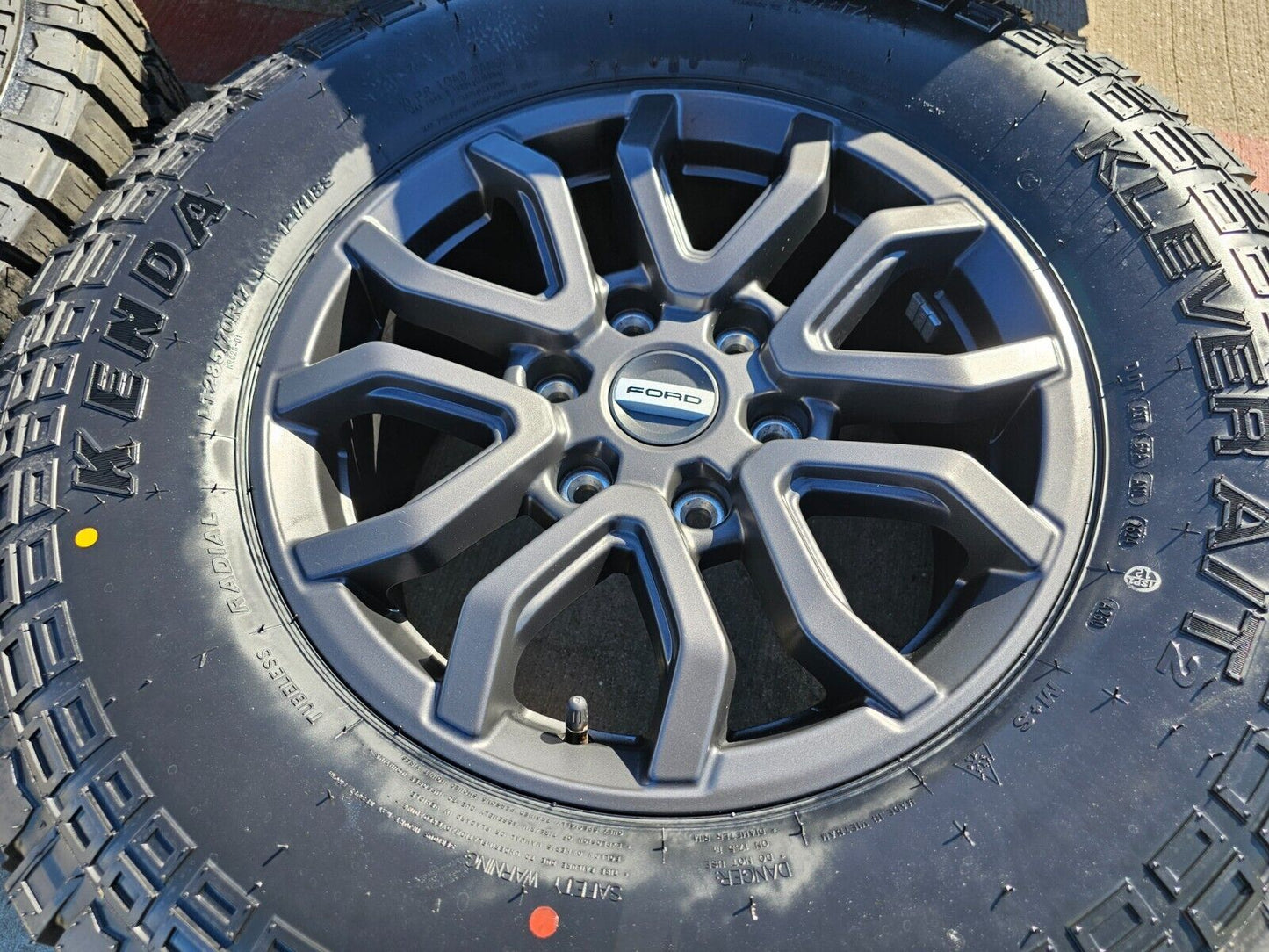 17" Ford Ranger Raptor wheels rims Bronco A/T2 tires 2023 2024 2025 NEW