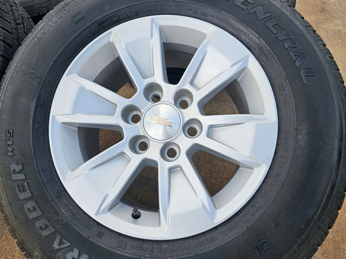 17" Chevy Silverado OEM wheels rims tires 5908 GMC Sierra Yukon