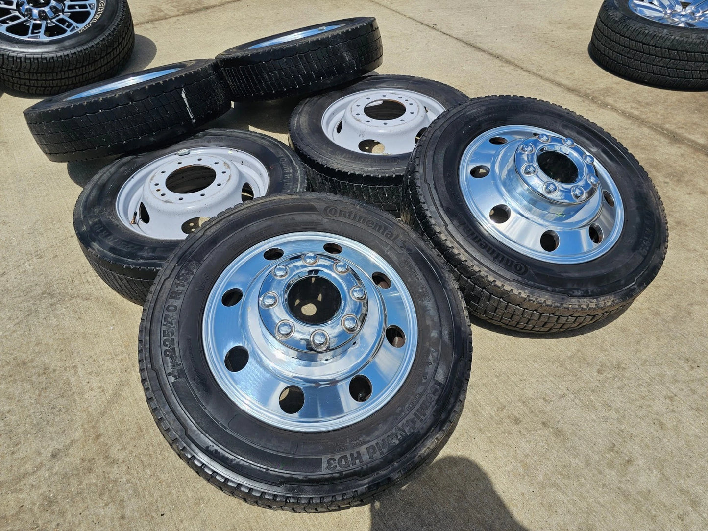 19.5" Ford F-450 Dually F-550 rims wheels RAM 4500 OEM 10x225 2023 2024 2025