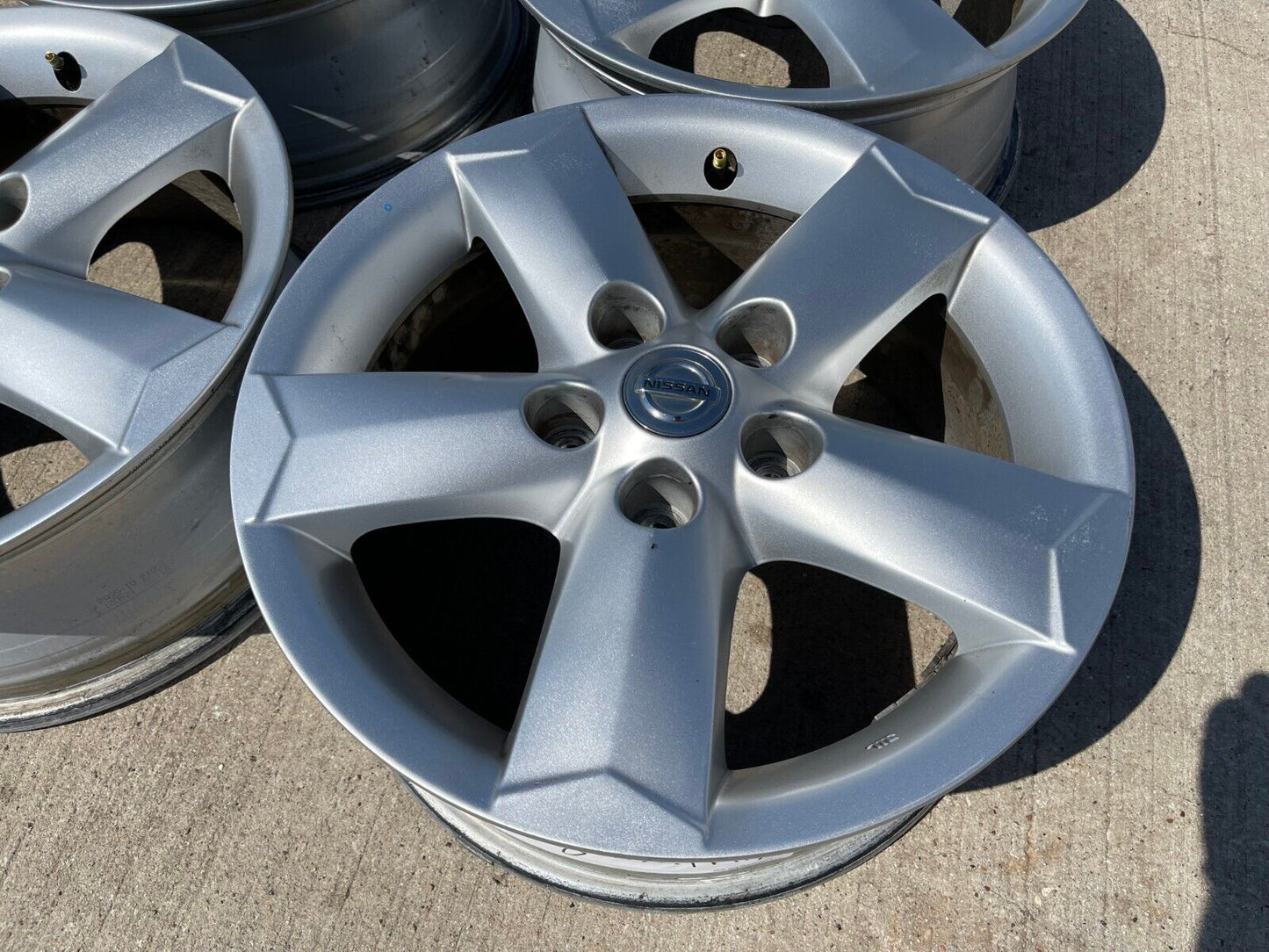 16" Nissan Rogue Murano Pathfinder Maxima 62538 OEM wheels rims