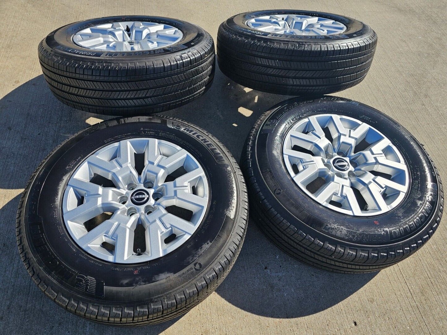 17" Nissan Frontier OEM Desert Runner 62832 wheels rims 2023 2024 2025 NEW