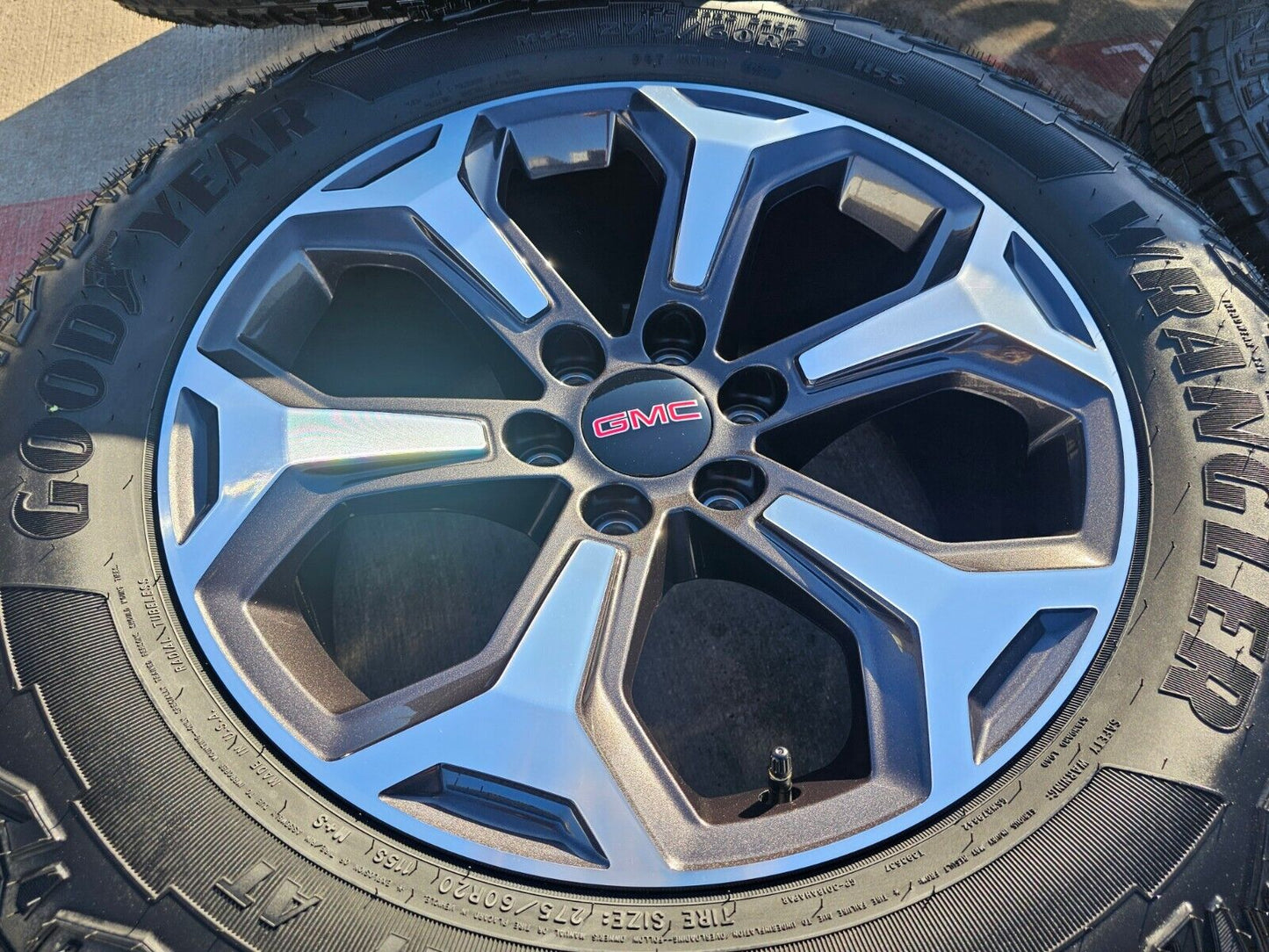20" GMC Sierra Canyon Chevy Silverado OEM wheels rims 2024 2025 2026 NEW