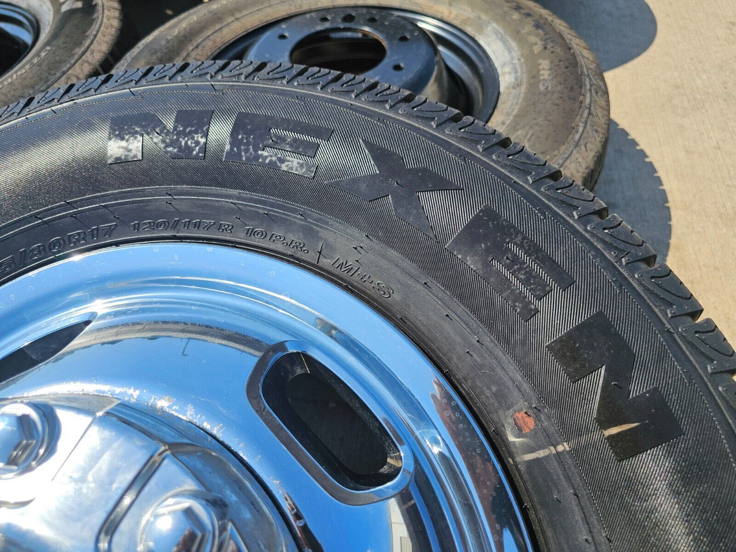 17" Dodge Ram 3500 Dually Laramie 8x200 wheels rims 2703 2704 OEM 2024 2025 NEW
