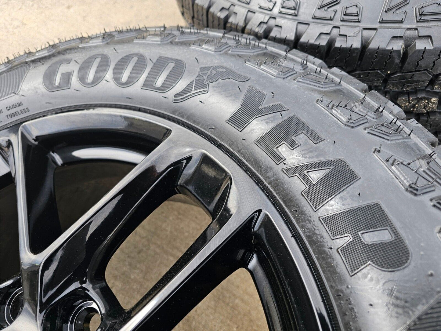18" Jeep Grand Cherokee L OEM wheels rims 9286 Durango black 2023 2024 2025 NEW